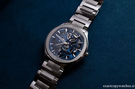 fake skelitor watch
